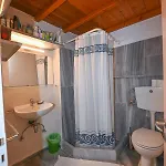 Hill-ton Apartament